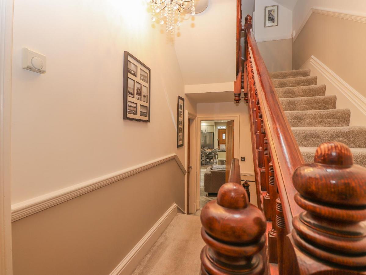 Rossett Holme Villa แอมเบิลไซด์ ภายนอก รูปภาพ
